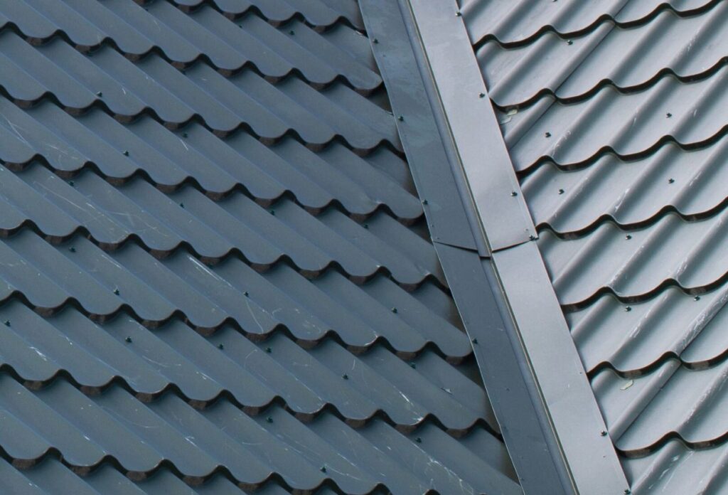 Metal roof flashing